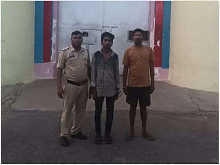 Balod Loot Case accused arrested by police with knife and cash "बालोद में लूट", "सब्जी मंडी लूट कांड"