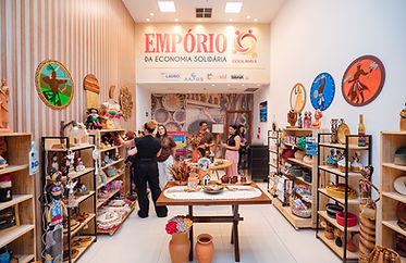 Empório da Economia Solidária: Artesanato de Lauro de Freitas Ganha Destaque em Shopping

