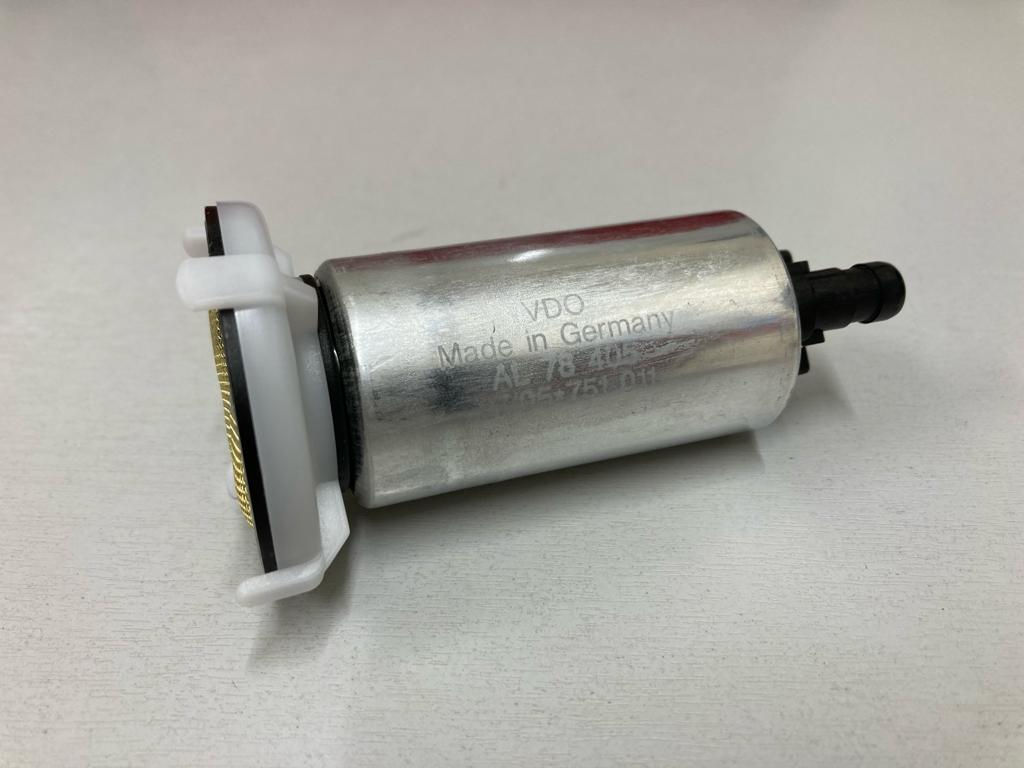 John Deere Tractor Fuel Lift Pump AL78405