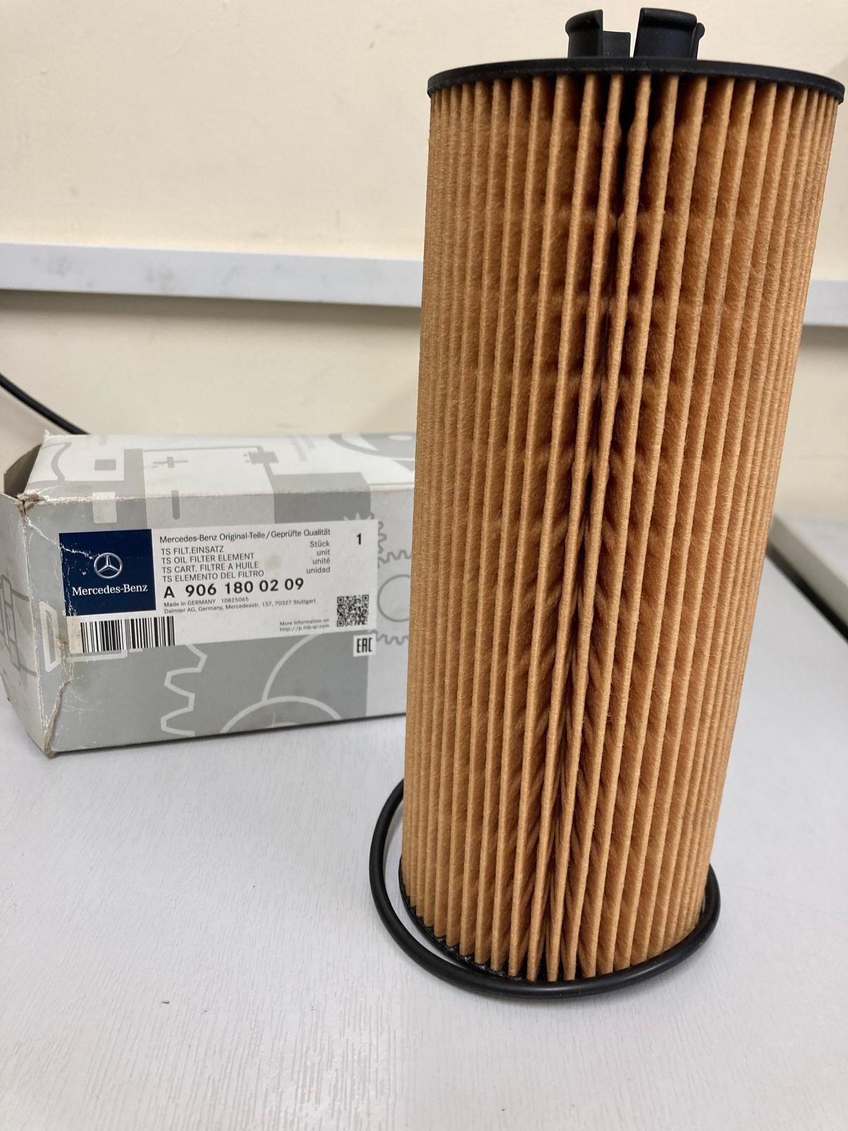 Genuine OEM Mercedes-Benz Atego Cartridge Oil Filter OM906 A9061800209