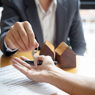 Vente à terme : une opportunité stratégique avec les taux qui baissent