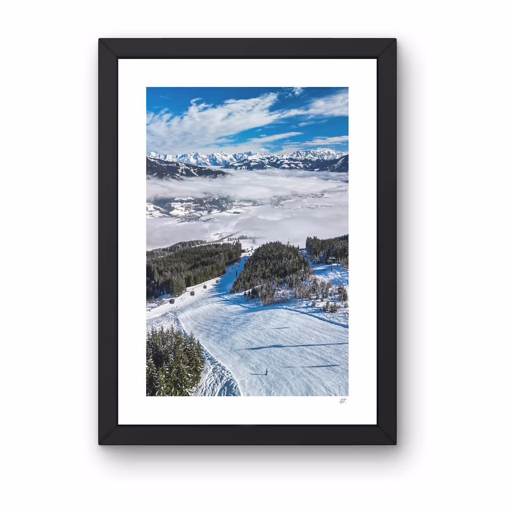 Dronefoto Zell-am-See, Kaprun - Oostenrijk. Wintersport poster. Bergen, fotoposter
