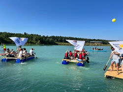 Mittel (PHOTO-2025-12-15-09-04-26 11)