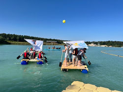 Mittel (PHOTO-2025-12-15-09-04-26 12)