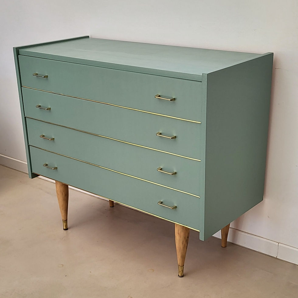 Miniature : Commode vintage vert nobile