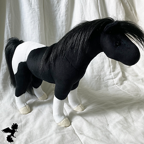 plush horse right view 0035.png