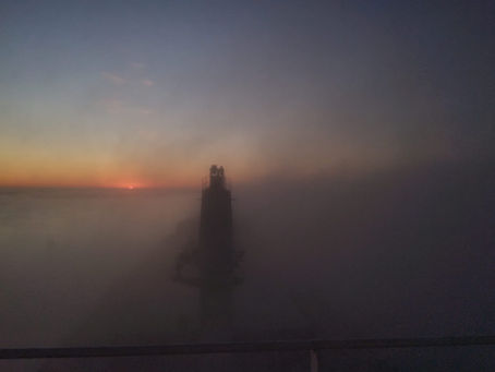 Espectacular niebla en el Paraná inferior captada por un práctico desde un carguero