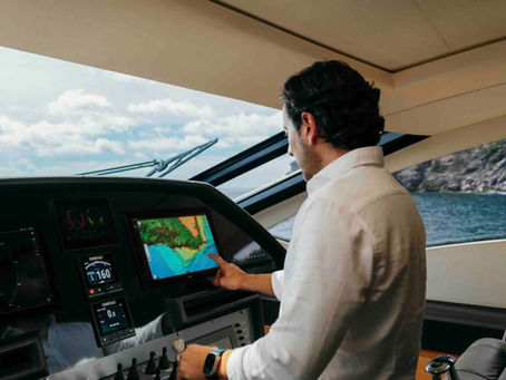 Simrad revoluciona la electrónica náutica con el lanzamiento del NSO® 4 en el Palma International Boat Show