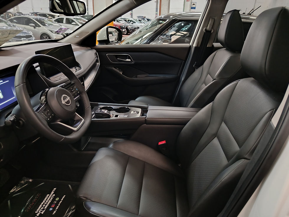 Miniatura: Nissan Xtrail Platinum 2025