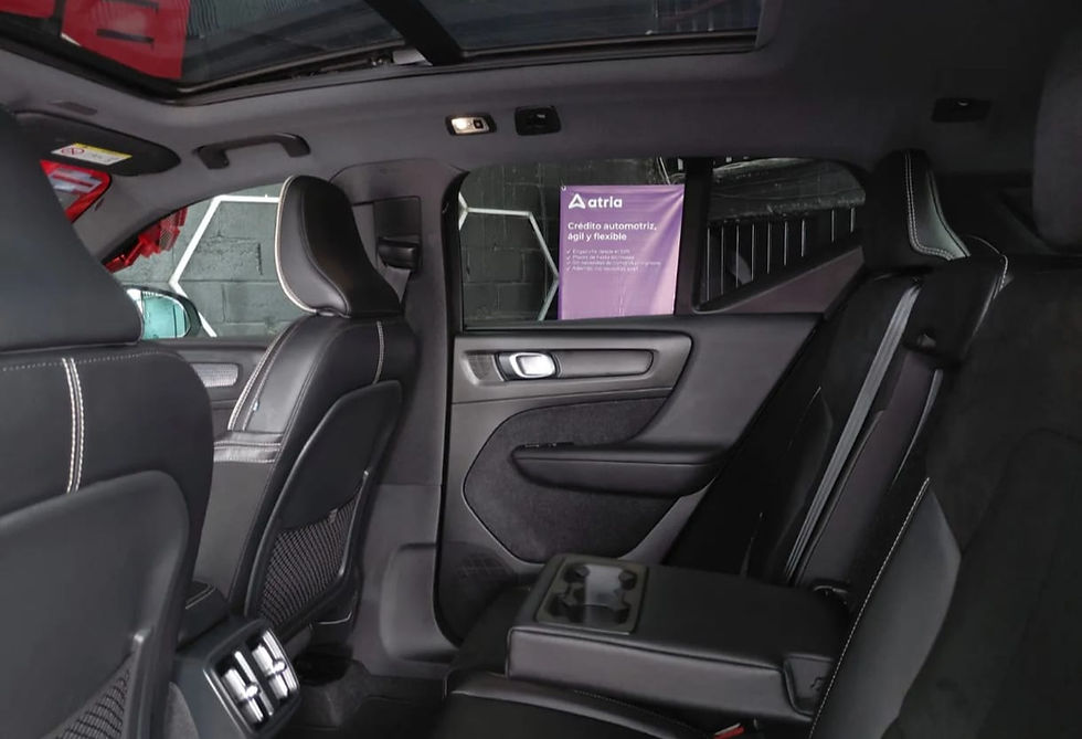 Miniatura: Volvo Xc 40 R-design Mod. 2021