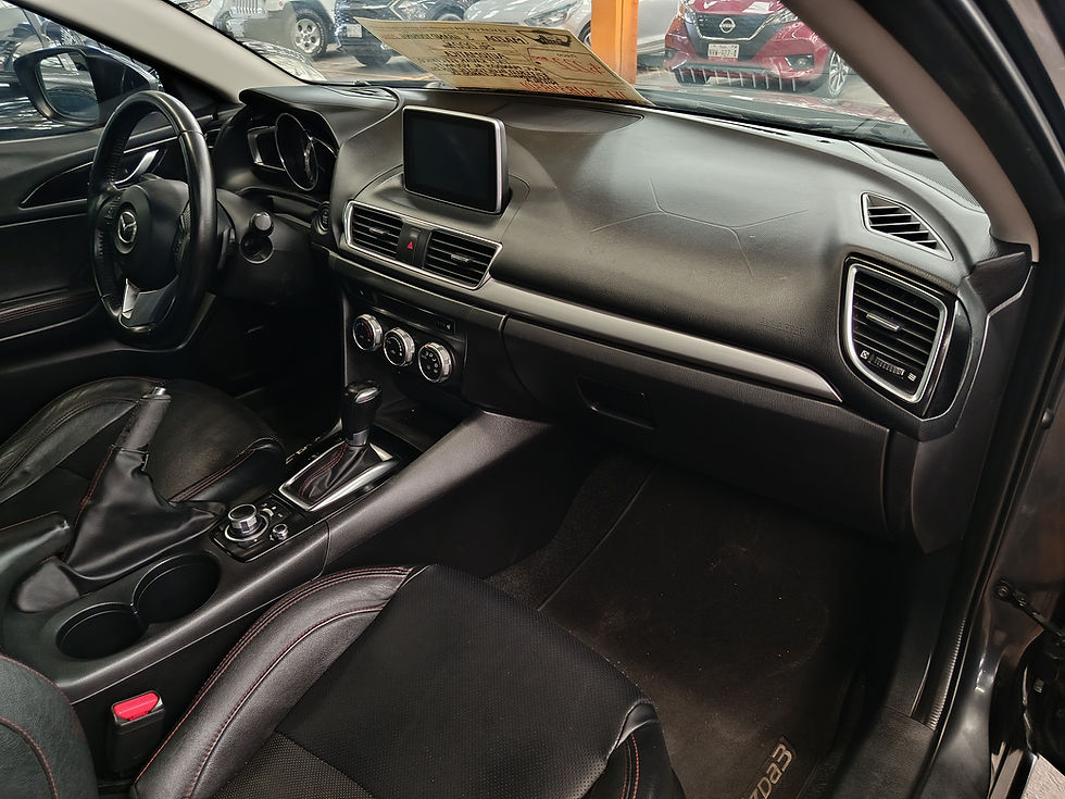 Miniatura: Mazda 3 Grand Touring 2016