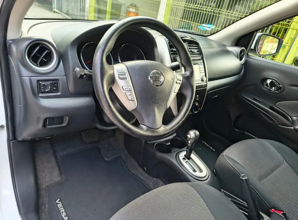 Miniatura: Nissan Versa 1.6 Advance At 2015