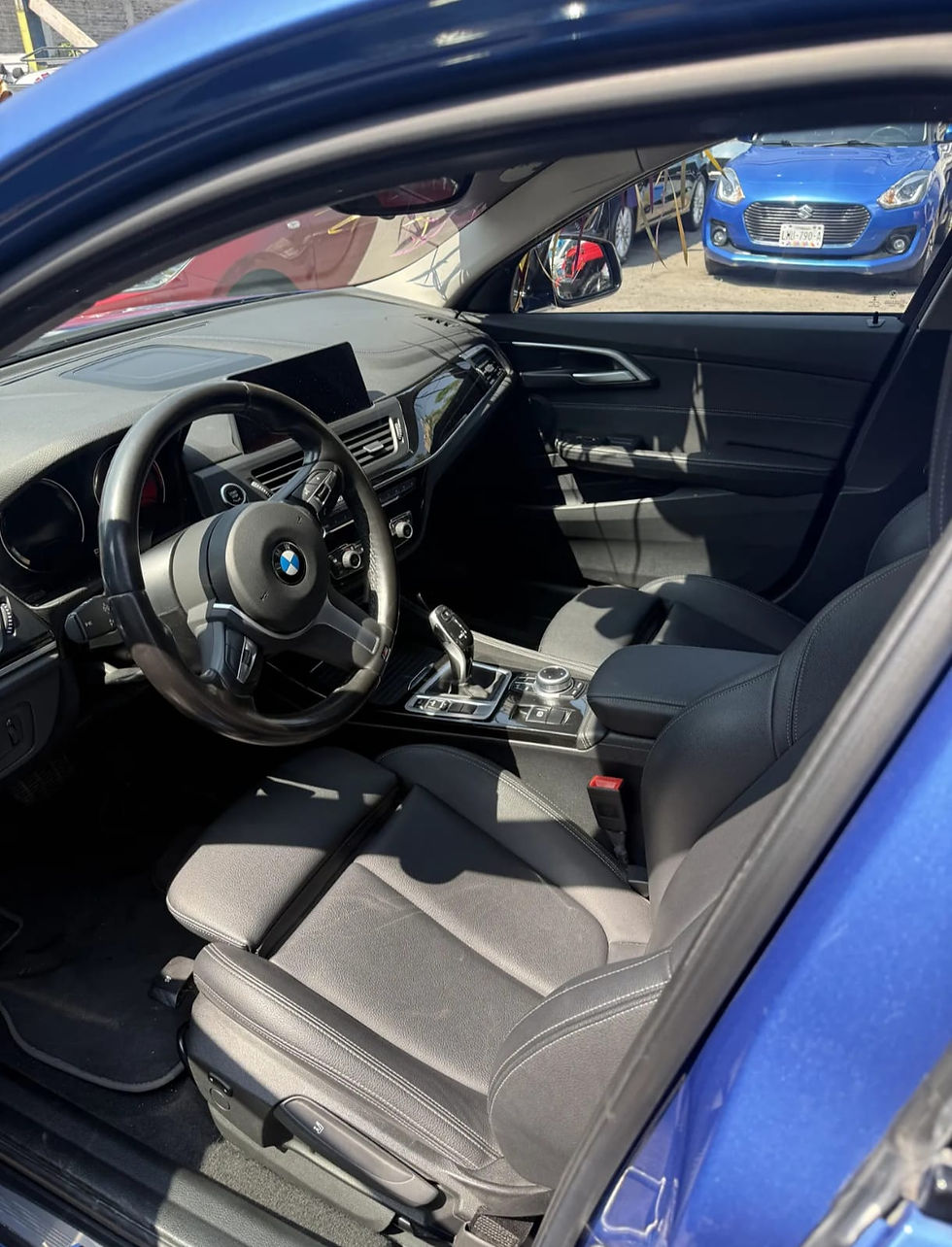 Miniatura: BMW Serie 1 118i M sport 2021