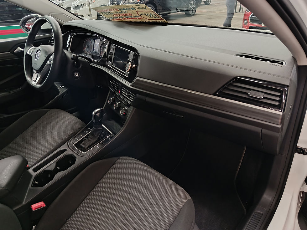 Miniatura: Volkswagen Jetta Comfortline 2020