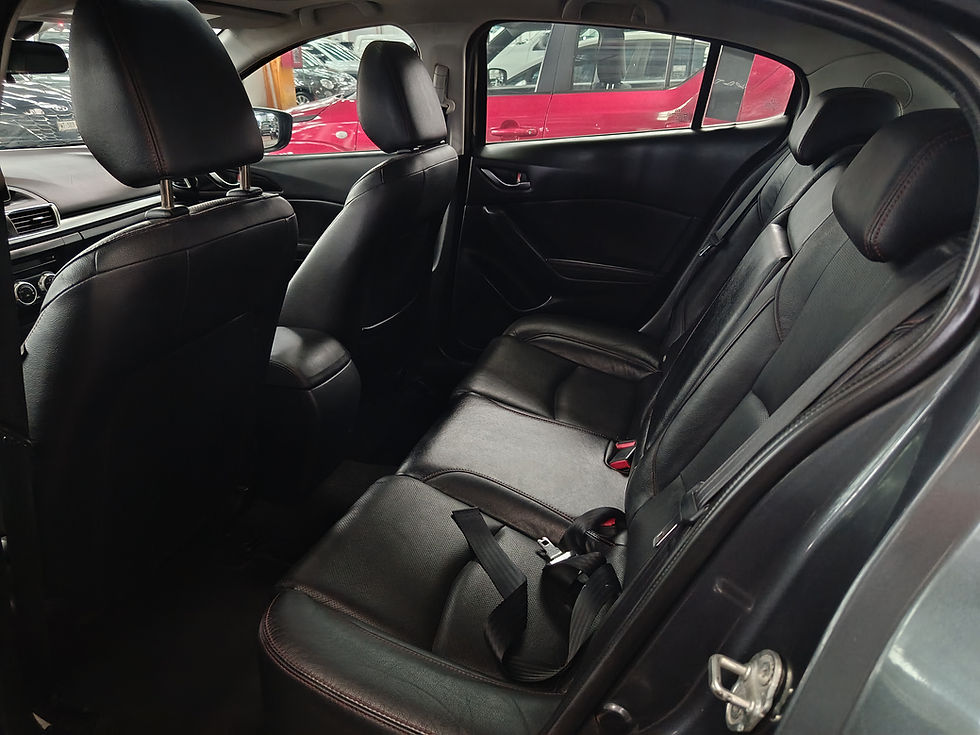 Miniatura: Mazda 3 Grand Touring 2016