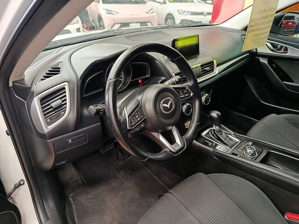 Miniatura: Mazda 3 S Sky Activ 2017