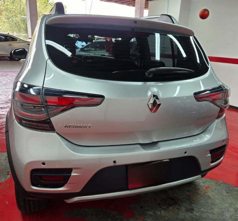 Miniatura: Renault Stepway 2024