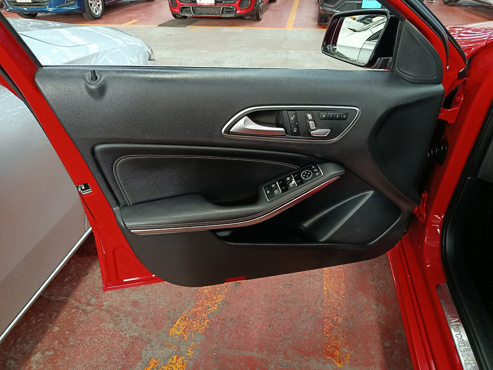 Miniatura: Mercedes Benz A200 Sport 2017