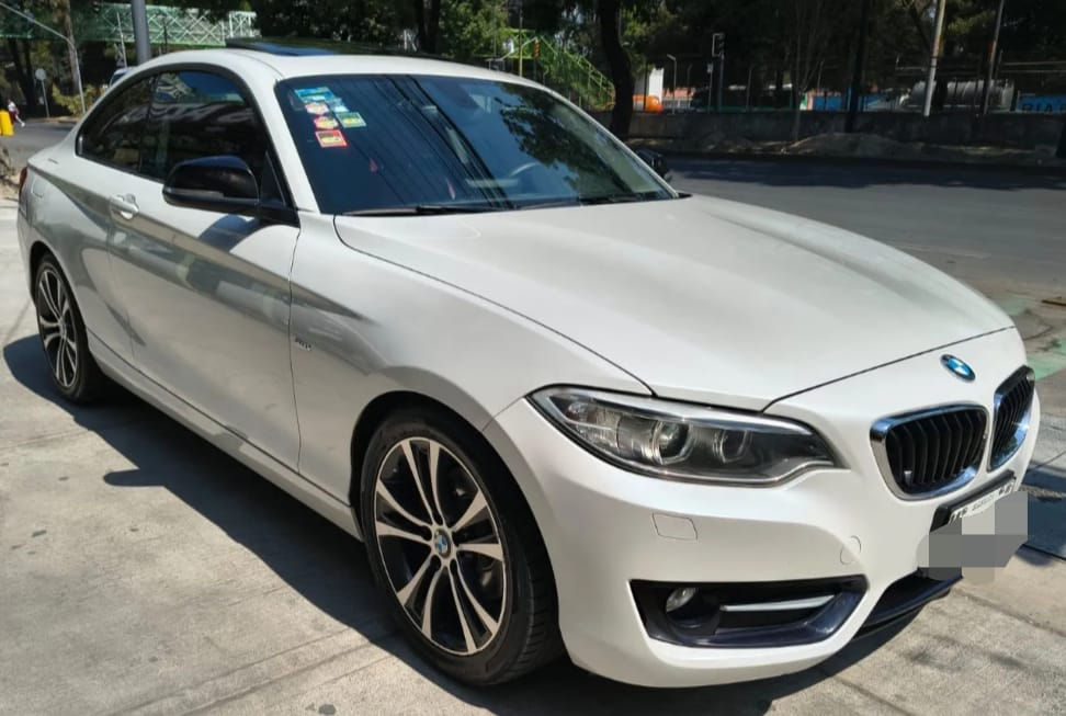 Miniatura: BMW Serie 2 2.0 220ia Sport Line At 2017