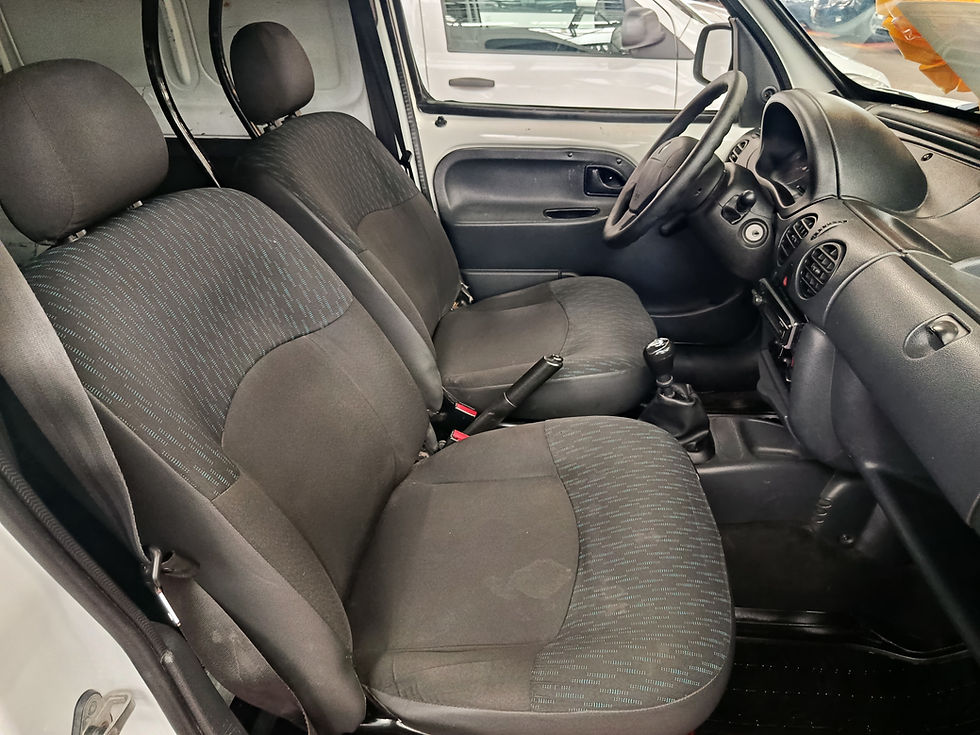 Miniatura: Renault Kangoo Express 2015