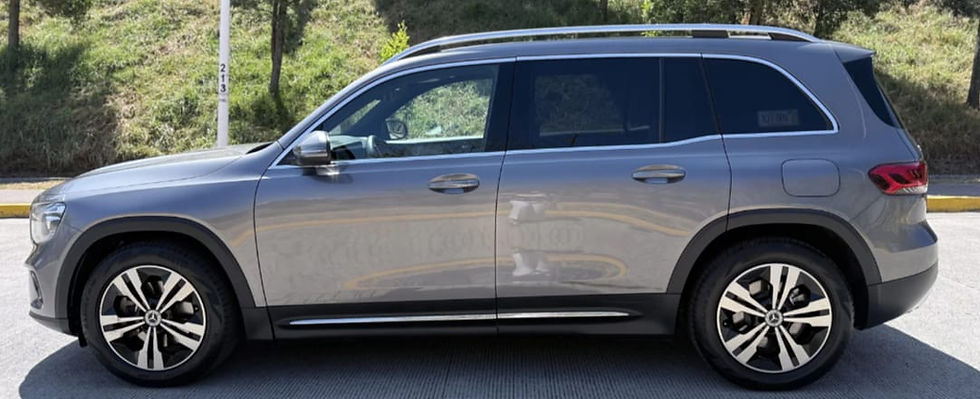 Miniatura: Mercedes Benz Clase GLB 2.0 250 Progressive 4matic 2021