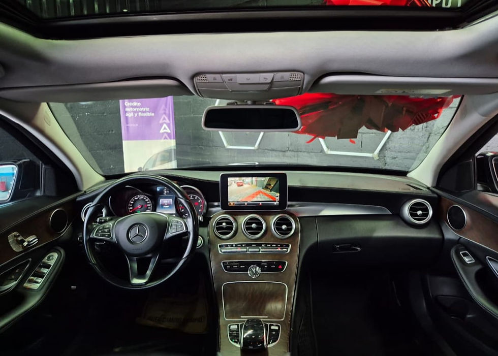 Miniatura: Mercedes Benz Clase C 2.0 200 Cgi Exclusive At 2017