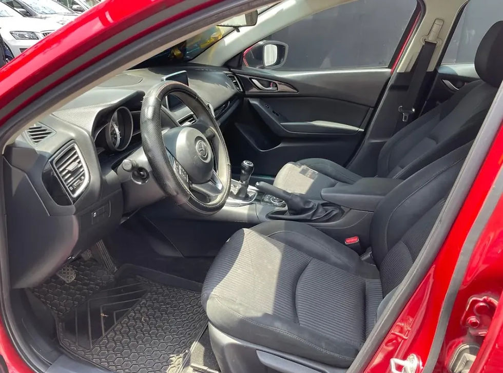 Miniatura: Mazda 3 2.0 I Touring Mt 2015