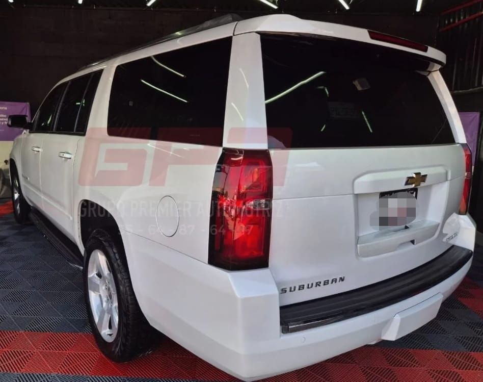Miniatura: Chevrolet Suburban 5.4 Premier Piel 4x4 At 2019