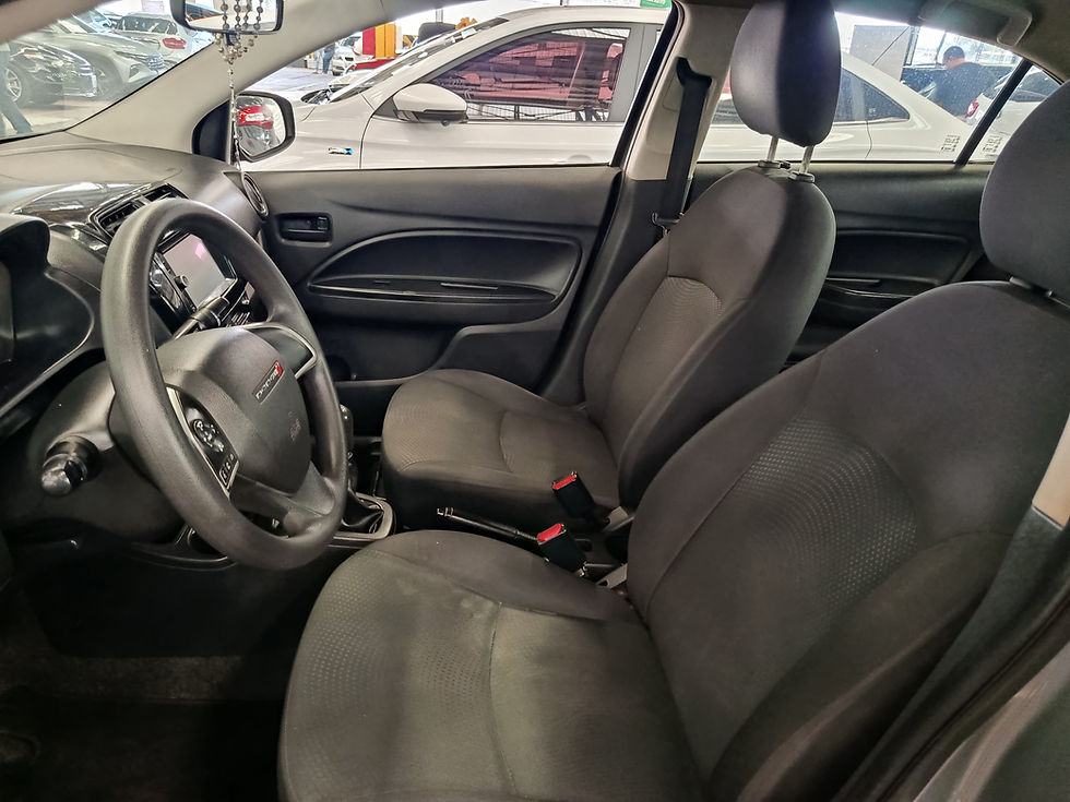 Miniatura: Dodge Atittude SE 2016
