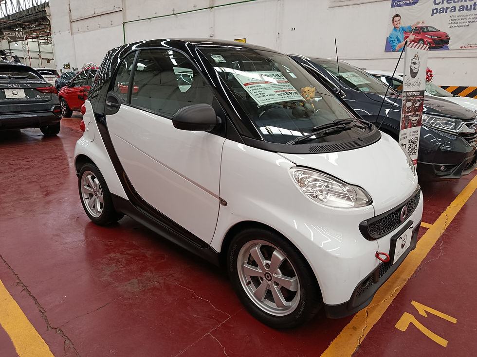 Miniatura: Smart ForTwo Coupe Black And White 2014