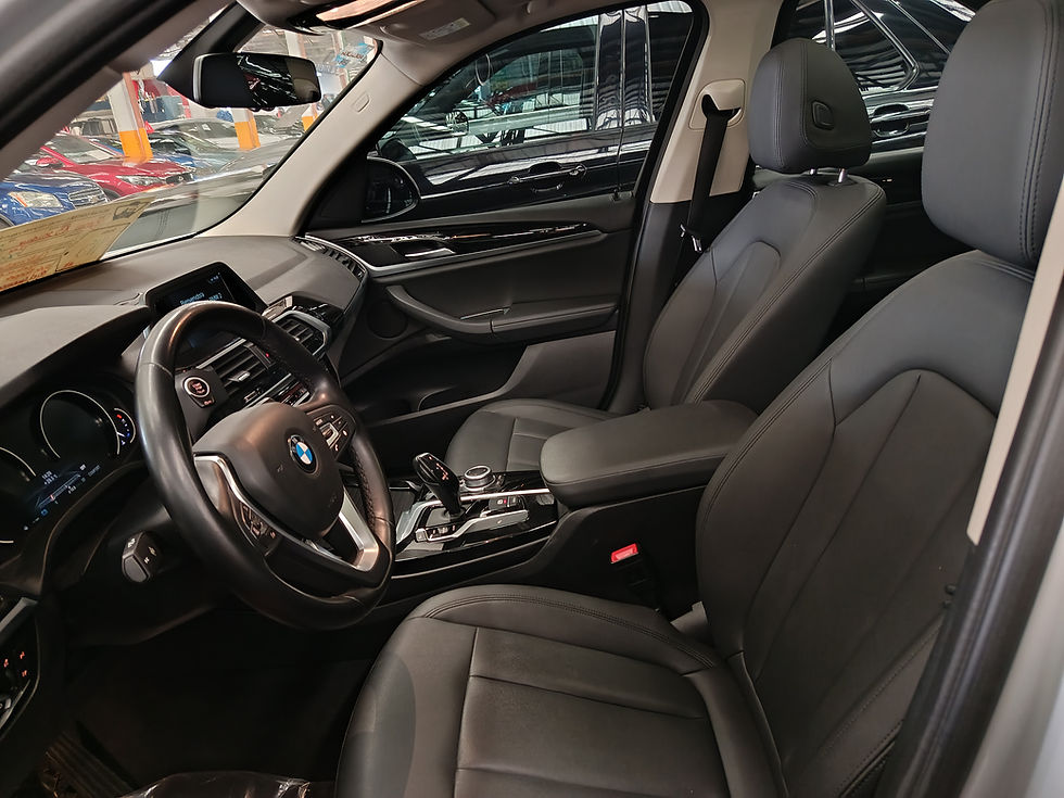 Miniatura: BMW X3 20 i Drive 2021