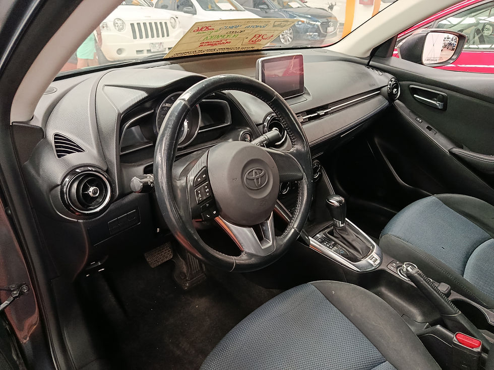 Miniatura: Toyota Yaris R 2016