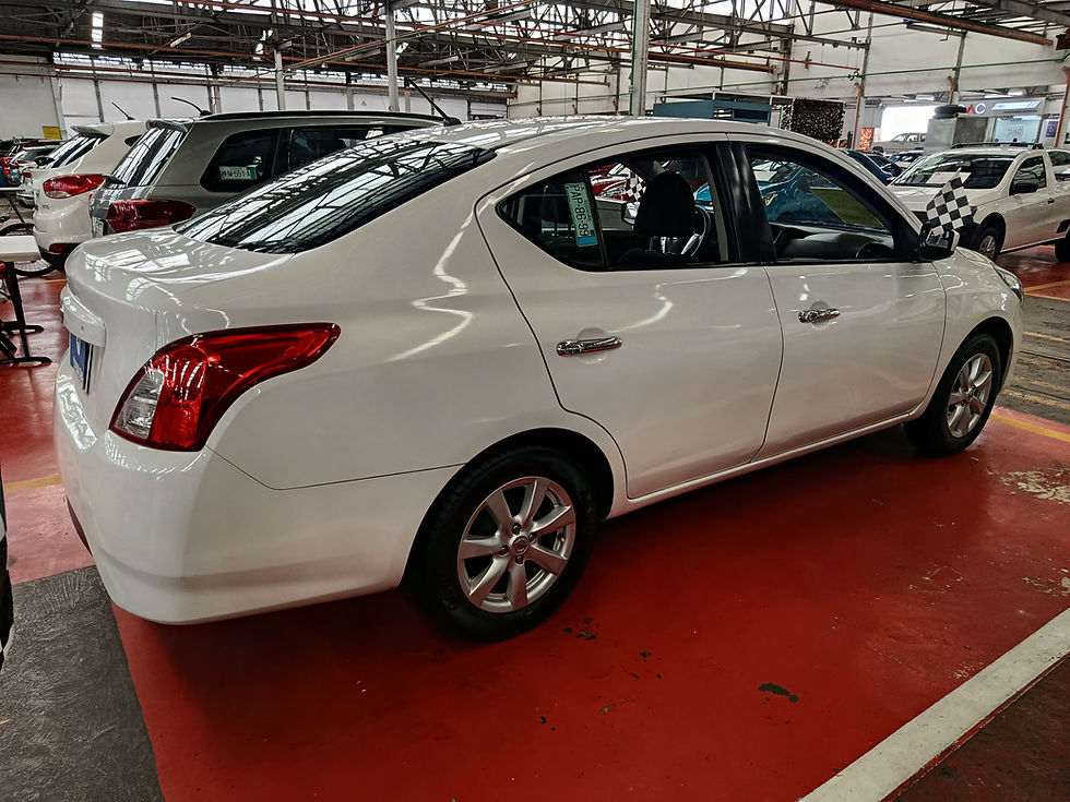 Miniatura: Nissan Versa Sense 2019