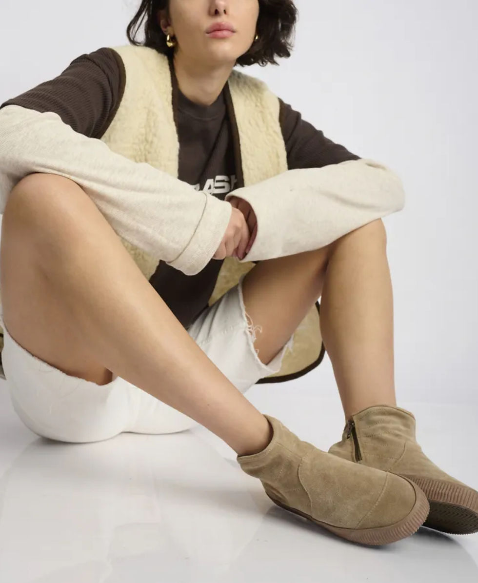 מגפוני זמש NOELLE ARO- חום בהיר