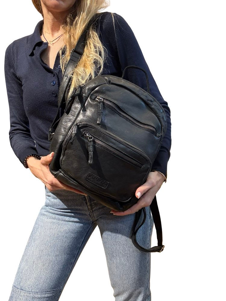 תמונה ממוזערת: תיק גב בינוני עור yael keidar דגם DIB25608 שחור 