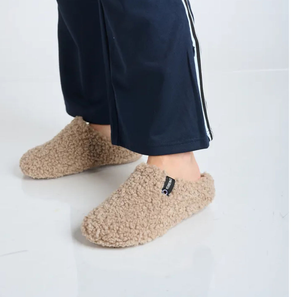תמונה ממוזערת:  VERBENAS / נעלי בית YORK CURLY