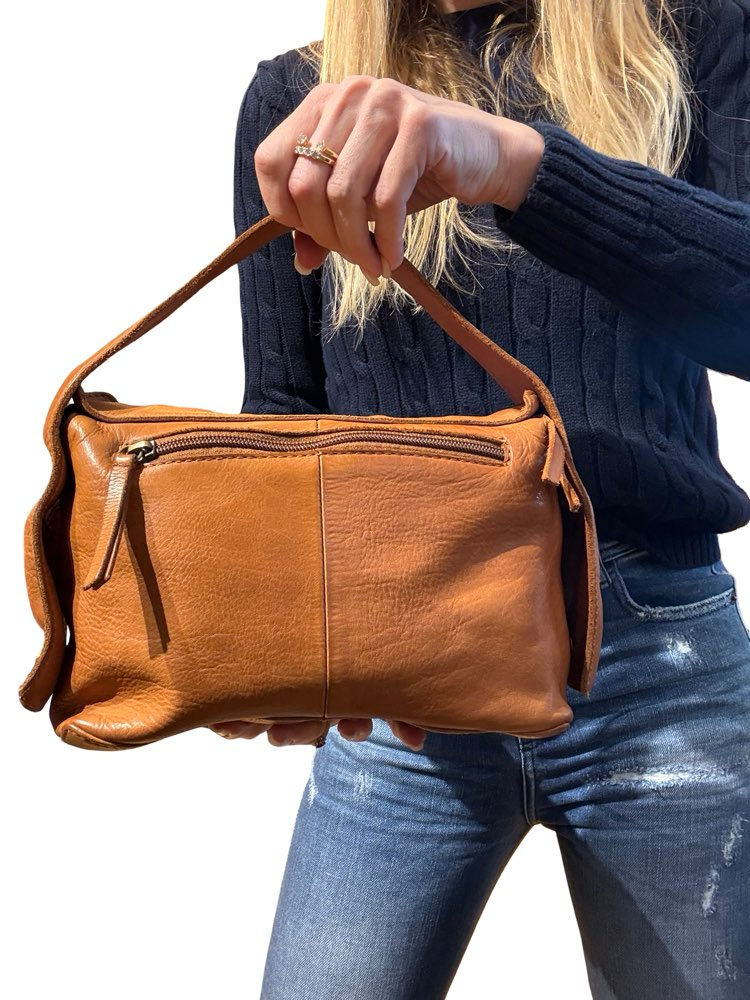 תמונה ממוזערת: תיק יד/צד/כתף עור M  טאן  yael keidar דגם DIB37829