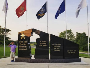 Gold Star Family Visit the Memorial