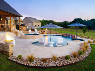 Custom Pool with Tanning Ledge and Spa