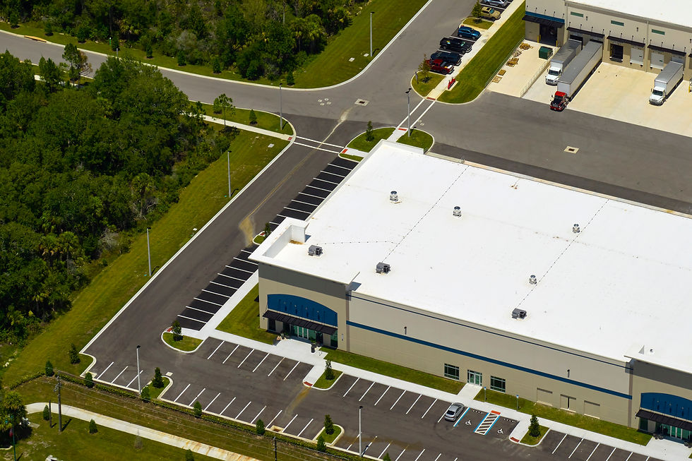 commercial-roof-with-parking-lot