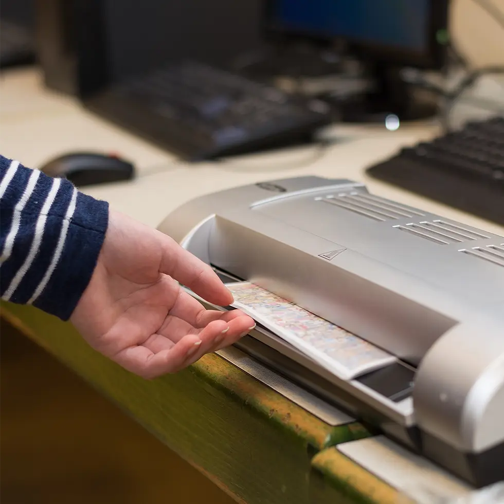 small-laminator.webp