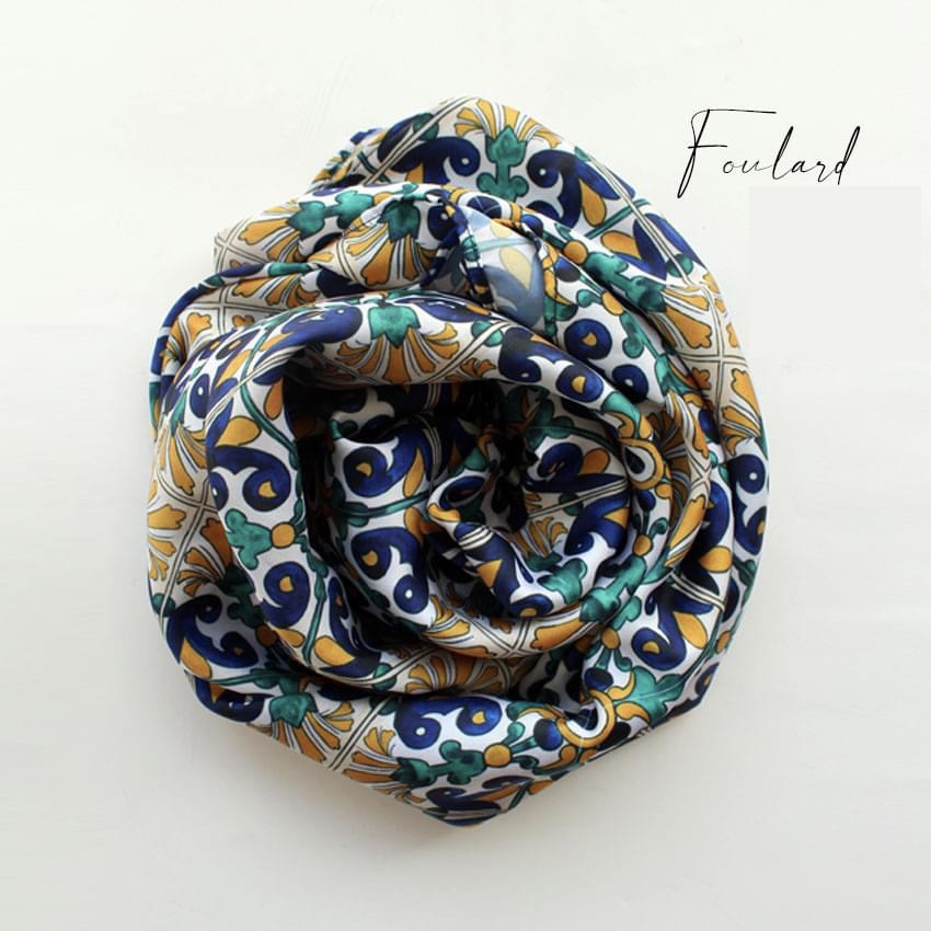 Foulard bleu Jeliz