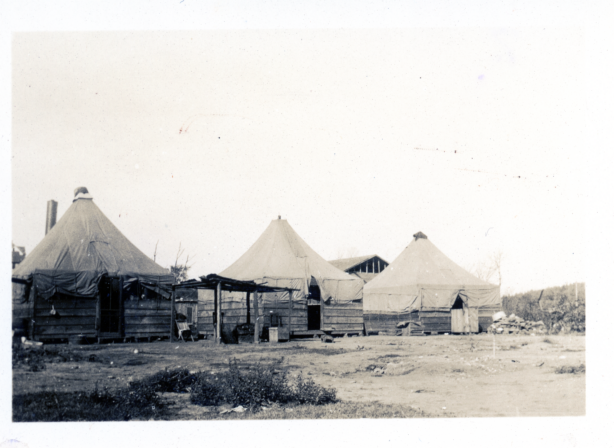 Temporary houses set up by Red Cross