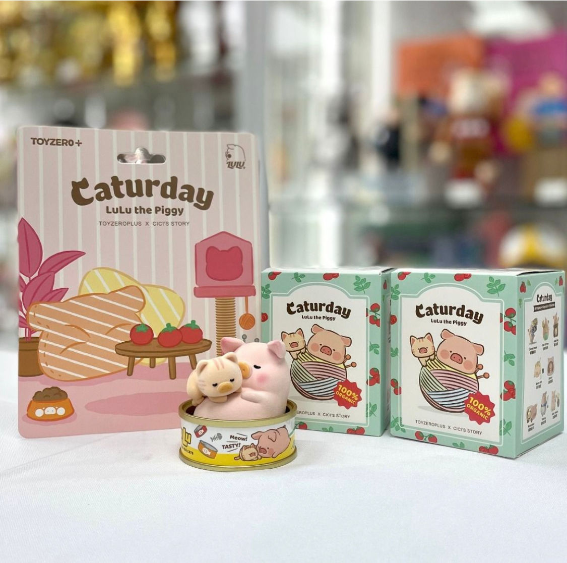 LuLu The Piggy - Warm Time With Kitty