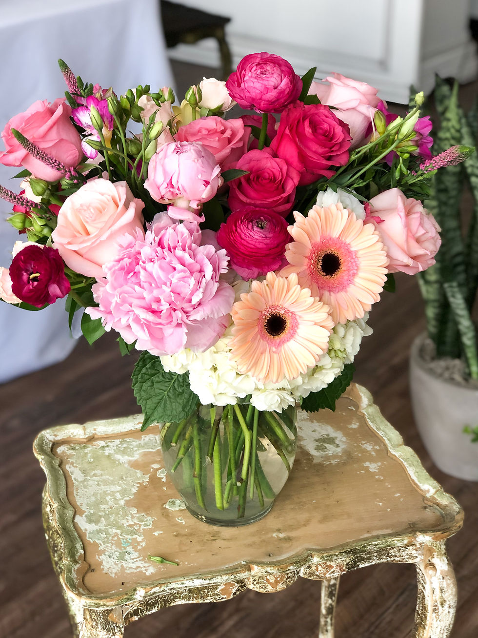 Thumbnail: Designer's Choice Glass Vase