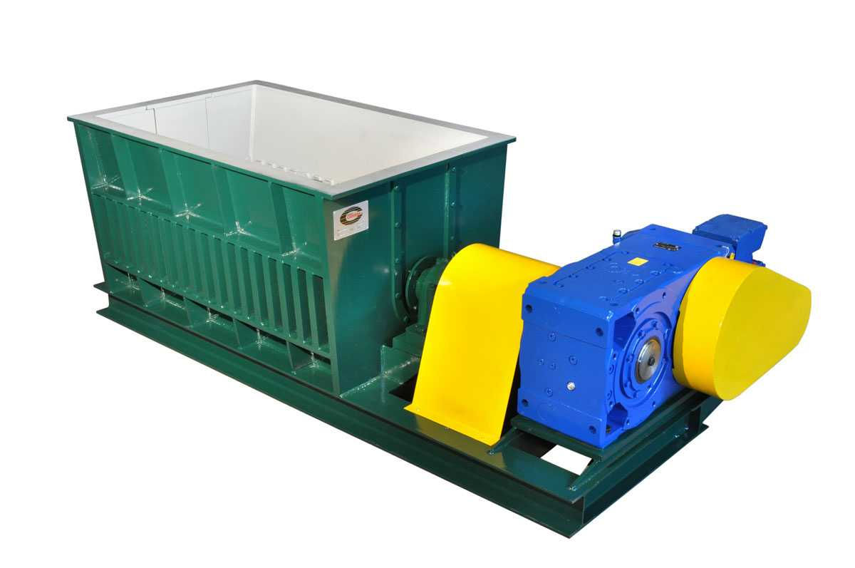 Drtič  MFC pro drcení zvířecích těl.