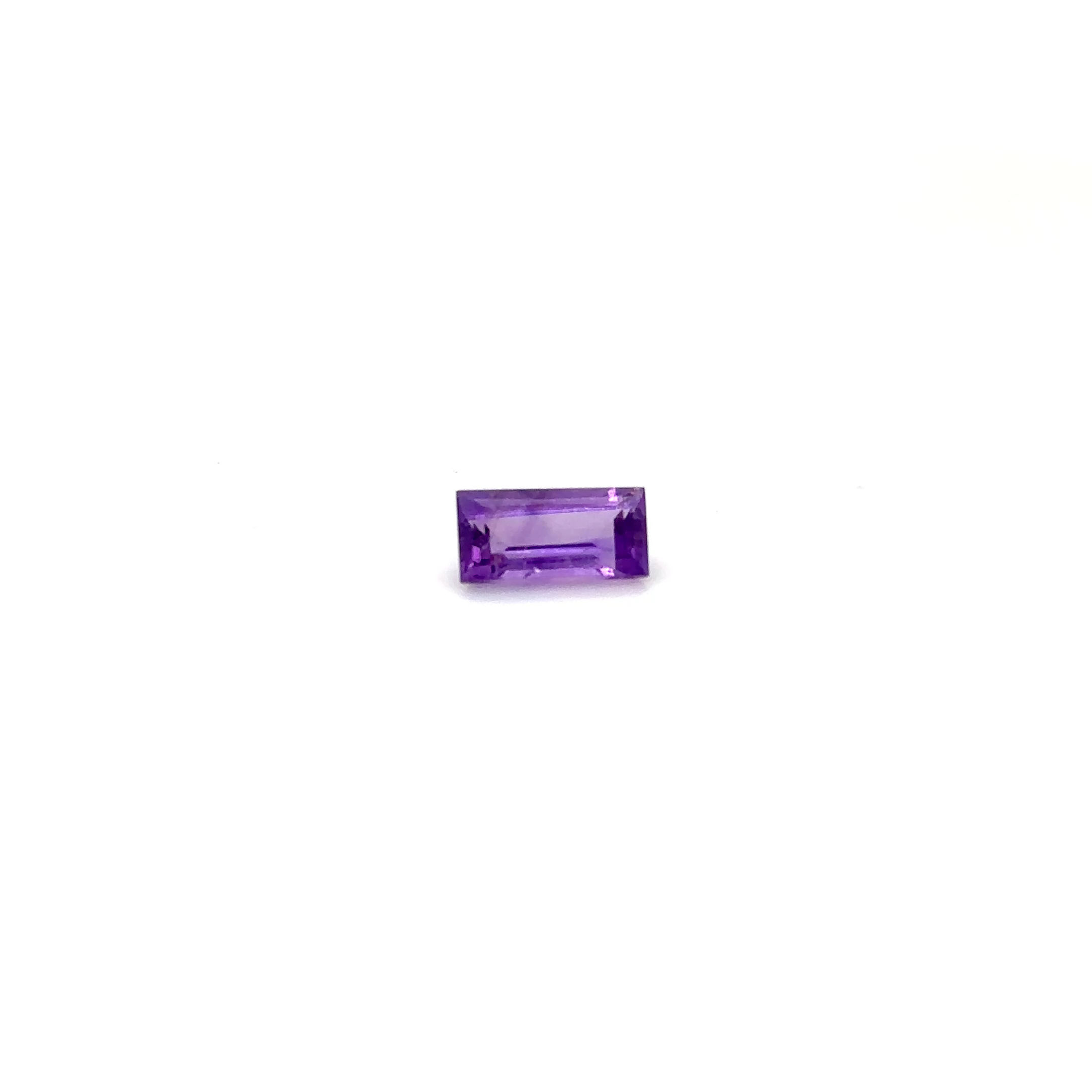 Baguette Cut – Semi-Precious Violet Stone, 10x5mm, 1.60 Ct