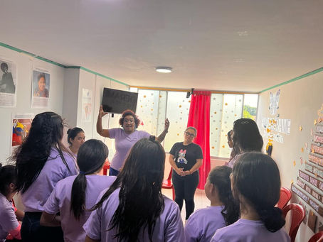 "Jovencitas a lo Bien" un espacio educativo para las niñas y mujeres jóvenes