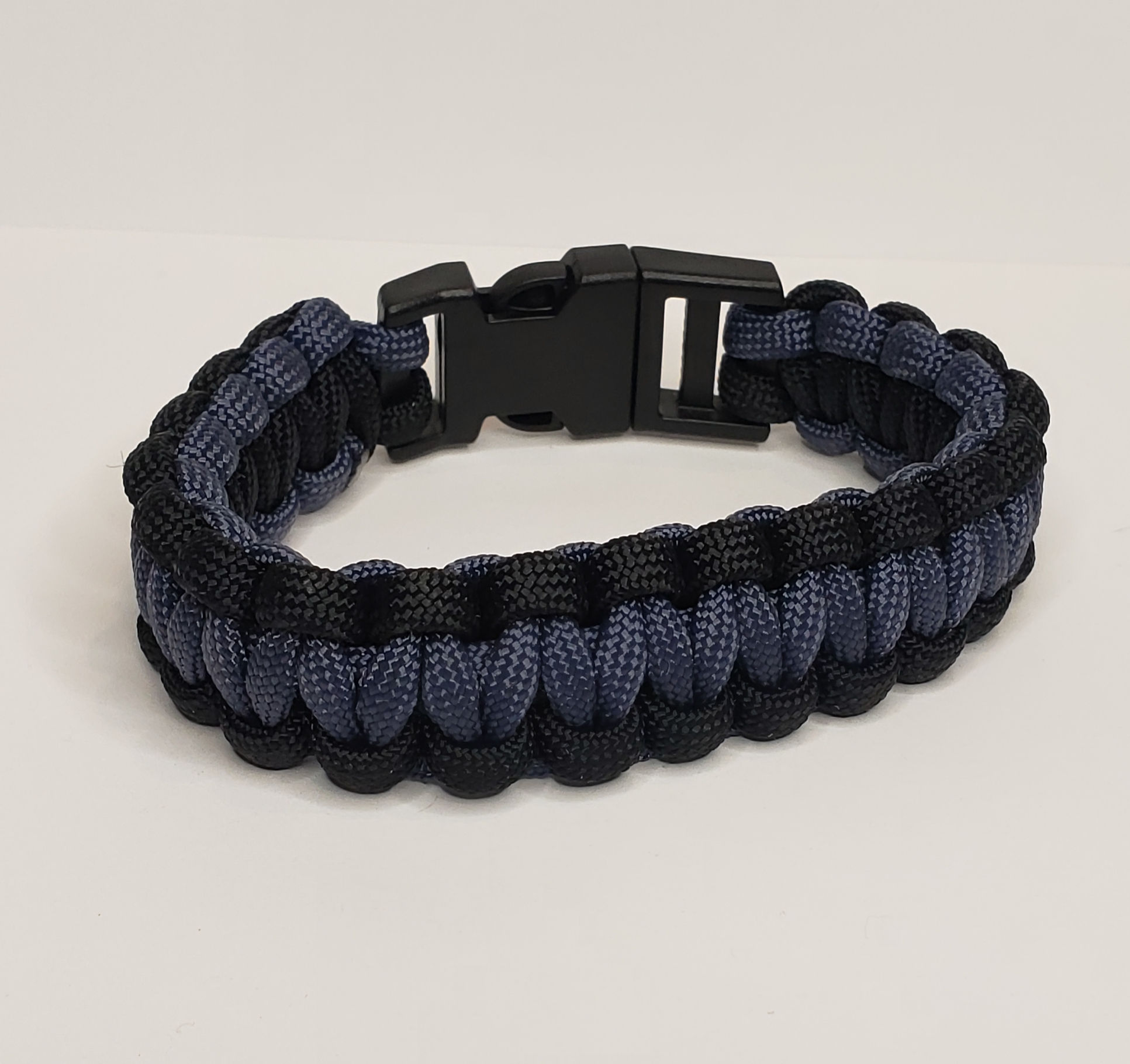 Stealth Paracord Bracelet
