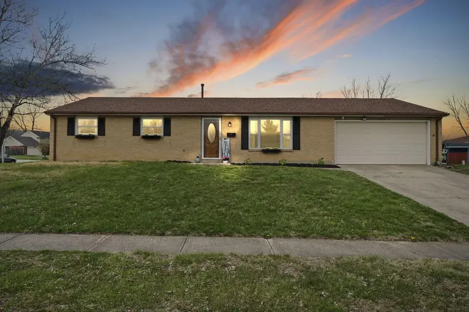 7039 Monte Carlo Dr, Englewood, OH 45322